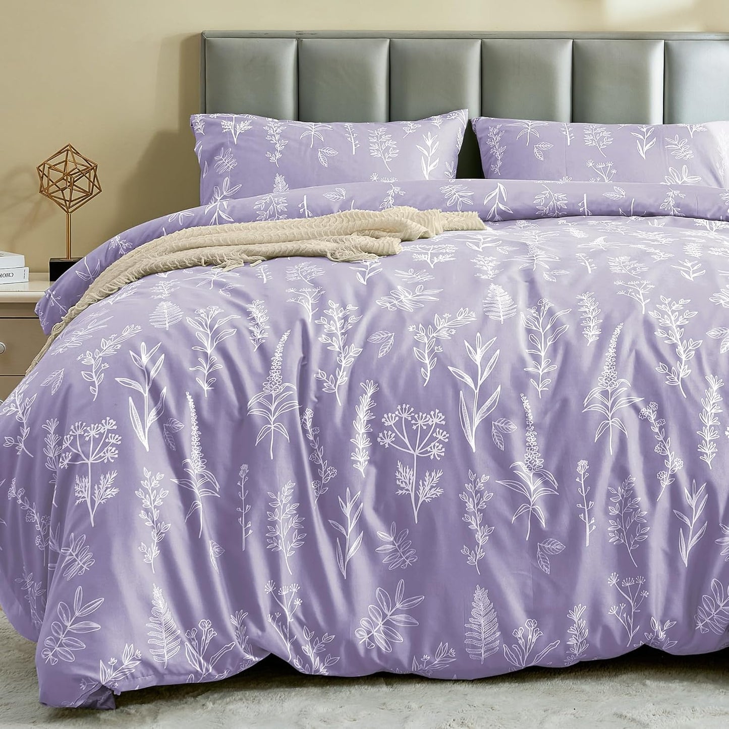 JOLLYVOGUE Duvet Cover Queen Size, Reversible Floral Beige Duvet Cover Set with Zipper Closure, 3 Pieces Botanical Patterns Soft Microfiber Bedding Set with 4 Ties (90x90, 2 Pillow Cases)