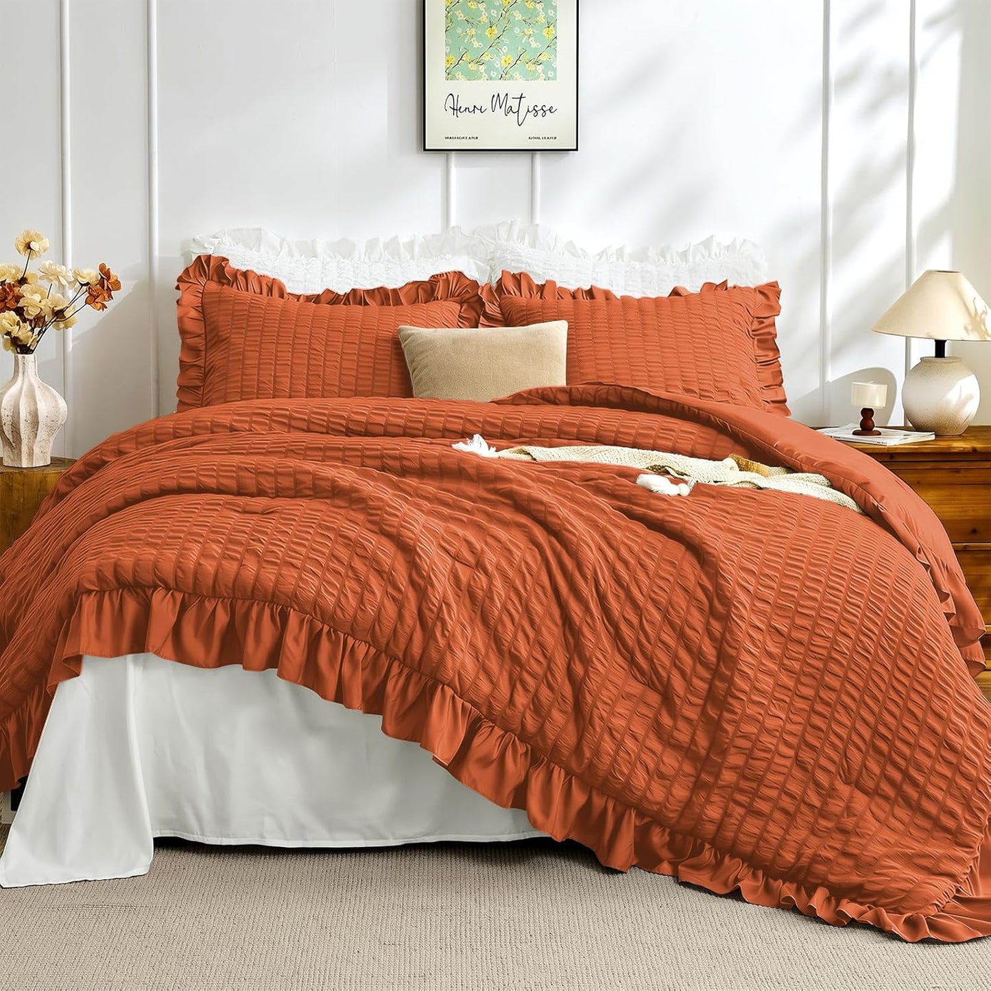 JOLLYVOGUE Comforter Set, 3 Pieces Seersucker Lightweight Oeko-TEX Certified Bedding Set, All Season Fluffy Microfiber Bedding Comforter Set with 1 Ruffle Comforter and 2 Ruffle Pillowshams