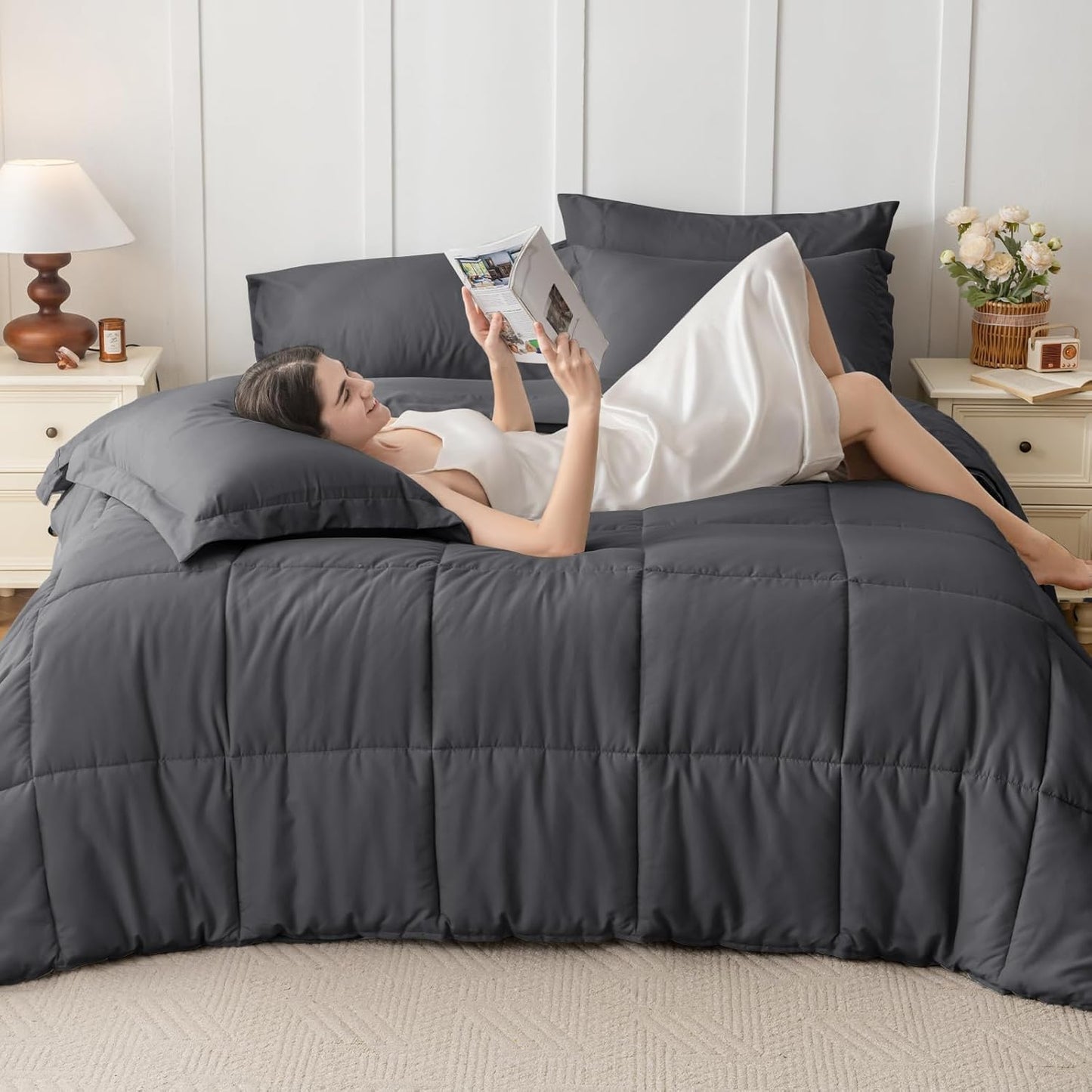 JOLLYVOGUE Bedding Comforter Set, Ultra-Soft Bed in a Bag 7 Pieces, Oeko-TEX Certified Bedding Set with Down Alternative Comforter, Sheets, Pillowcases & Shams