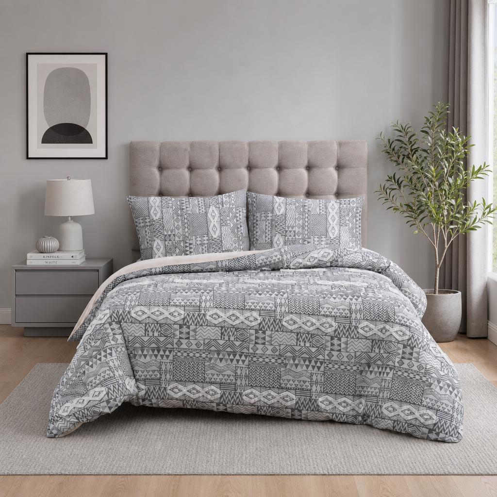 Jollyvogue Sahara Blush Queen Comforter Set 3-Piece, Boho Geometric Tribal Striped Bedding Set, Jacquard Comforter with 2 Pillow Shams, Soft Lightweight All Season Bed Set, Grey Peach White