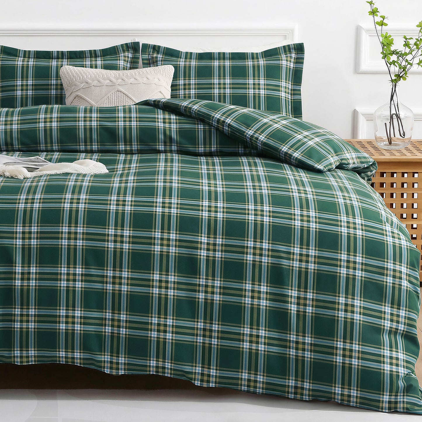 JOLLYVOGUE Queen Size Striped Duvet Cover Set, 3 Pieces Soft Microfiber Bedding with Zipper Closure & 8 Corner Ties