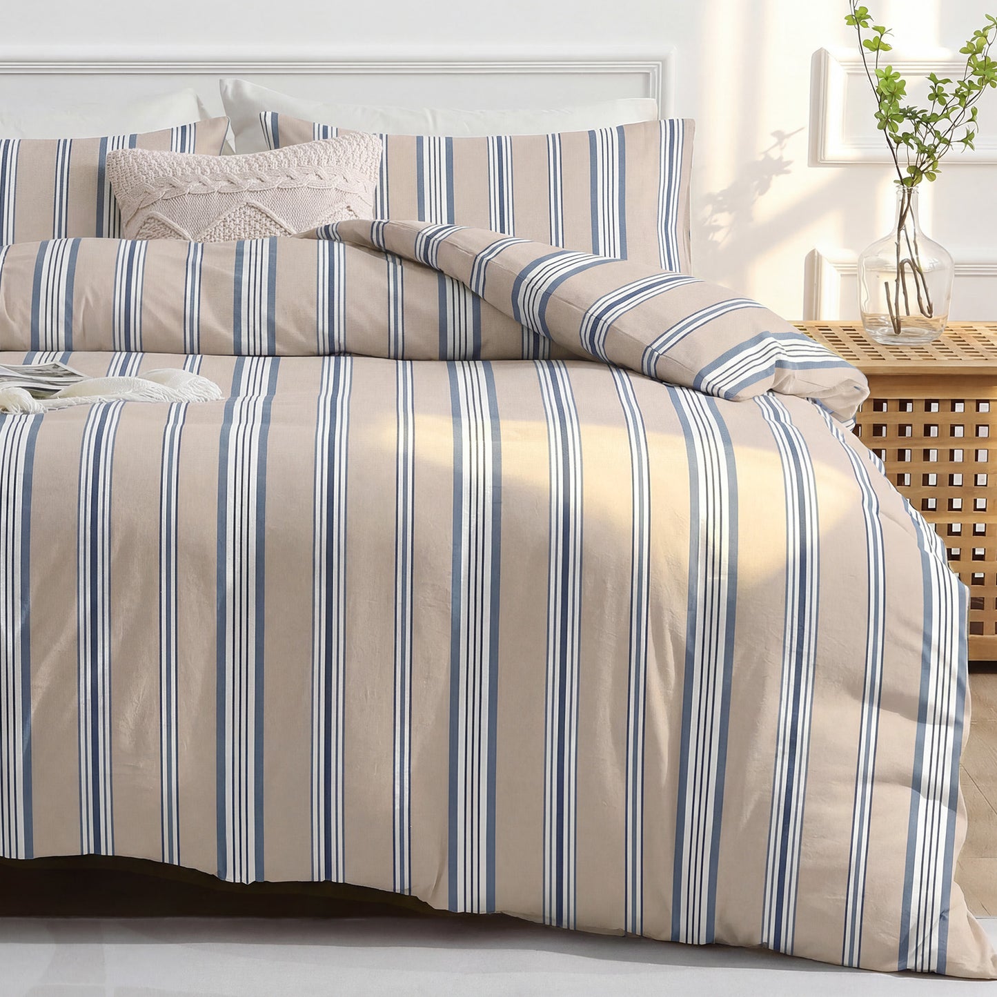 JOLLYVOGUE Queen Size Striped Duvet Cover Set, 3 Pieces Soft Microfiber Bedding with Zipper Closure & 8 Corner Ties