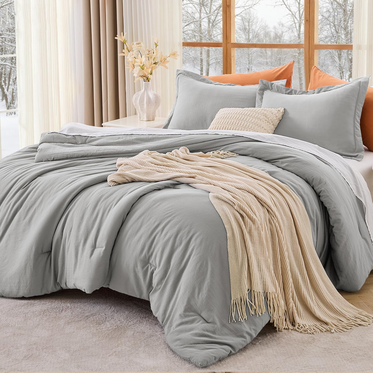 MUXHOMO Beige Twin/Twin XL Comforter Set, All Season Ultra Soft Down Alternative Bedding - 2 Piece Lightweight Bed Set Includes 1 Comforter (68"x88") and 1 Pillow Shams (20"x26")