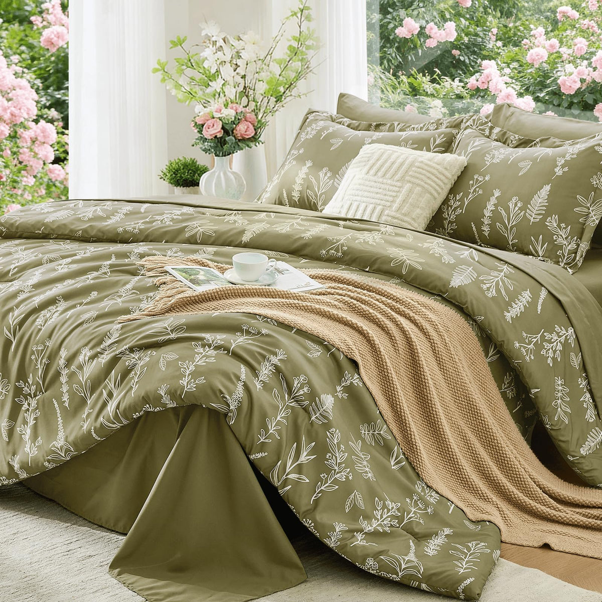 MUXHOMO Sage Green TwinXL Comforter Set, Elegant Floral Print Bed in a Bag 5 Pieces, Ultra Soft & Breathable Reversible Botanical Pattern Bedding Set with Comforter, Sheets, Pillowcase, and Sham