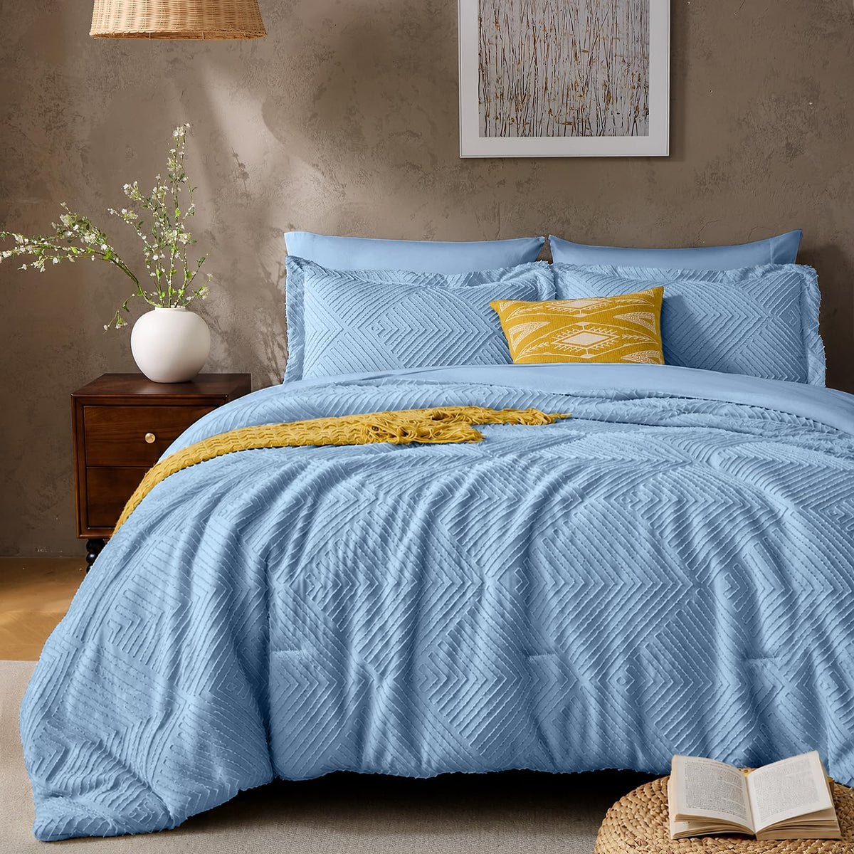 JOLLYVOGUE Queen Comforter Set 7-Piece, Boho Tufted Bed in a Bag, Beige