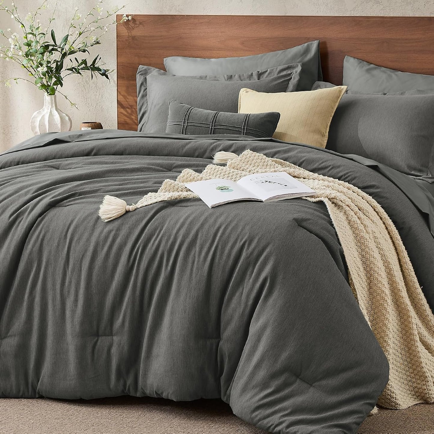 JOLLYVOGUE Queen Comforter Set, Cationic Dyeing Bed in a Bag 7 Pieces, Double-Tone Bedding Set with Down Alternative Comforter, Sheets, Pillowcases & Shams, Dark Grey