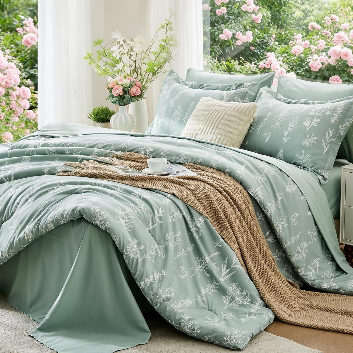 MUXHOMO Sage Green TwinXL Comforter Set, Elegant Floral Print Bed in a Bag 5 Pieces, Ultra Soft & Breathable Reversible Botanical Pattern Bedding Set with Comforter, Sheets, Pillowcase, and Sham