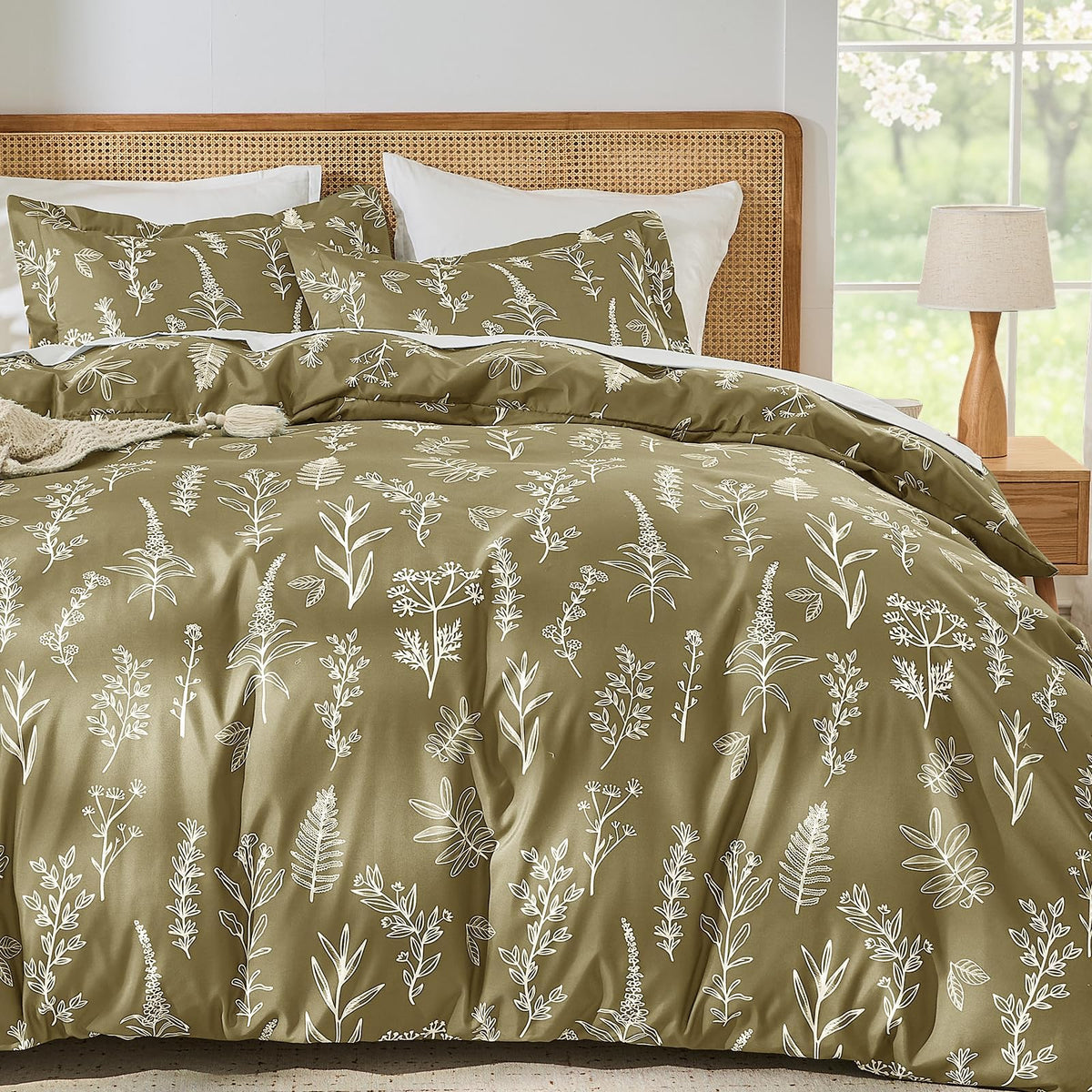 MUXHOMO Duvet Cover Twin/Twin XL Size, 2-Piece Beige Leaves Bedding Set
