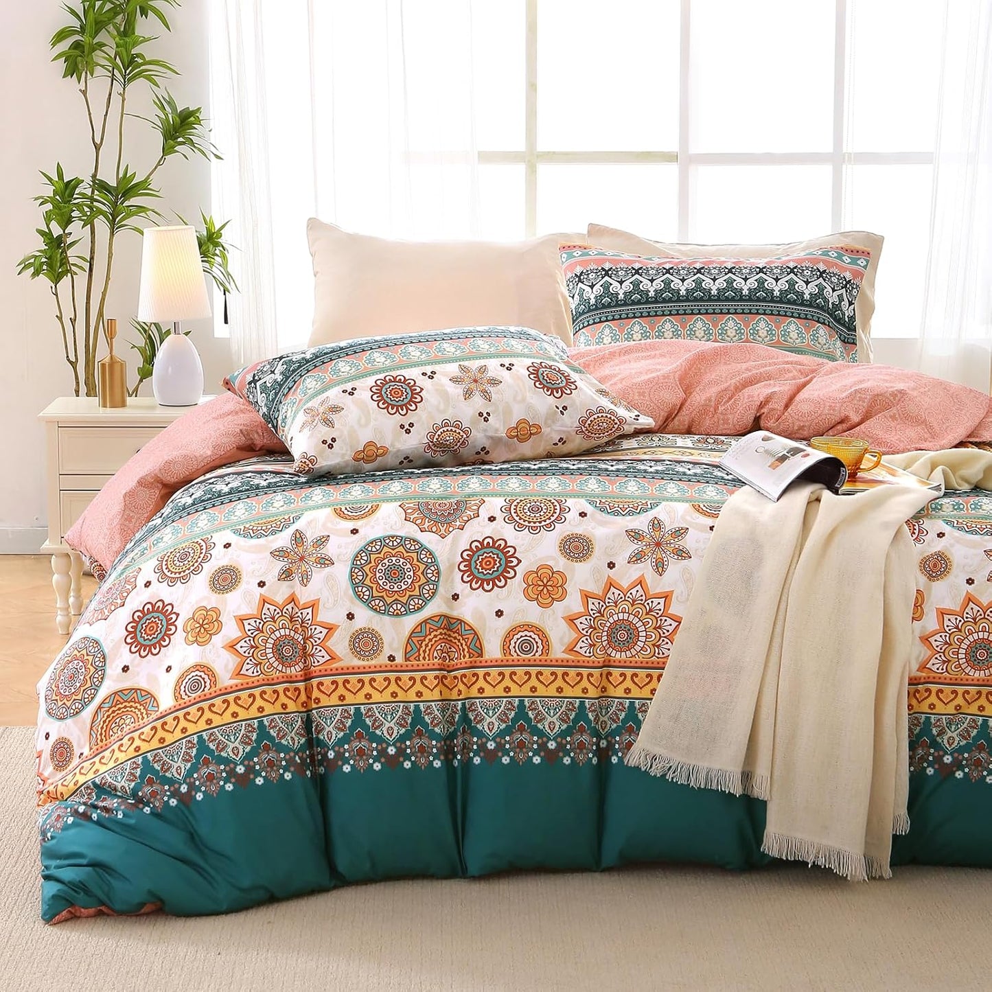 JOLLYVOGUE Duvet Cover Queen Size, Reversible Floral Beige Duvet Cover Set with Zipper Closure, 3 Pieces Botanical Patterns Soft Microfiber Bedding Set with 4 Ties (90x90, 2 Pillow Cases)