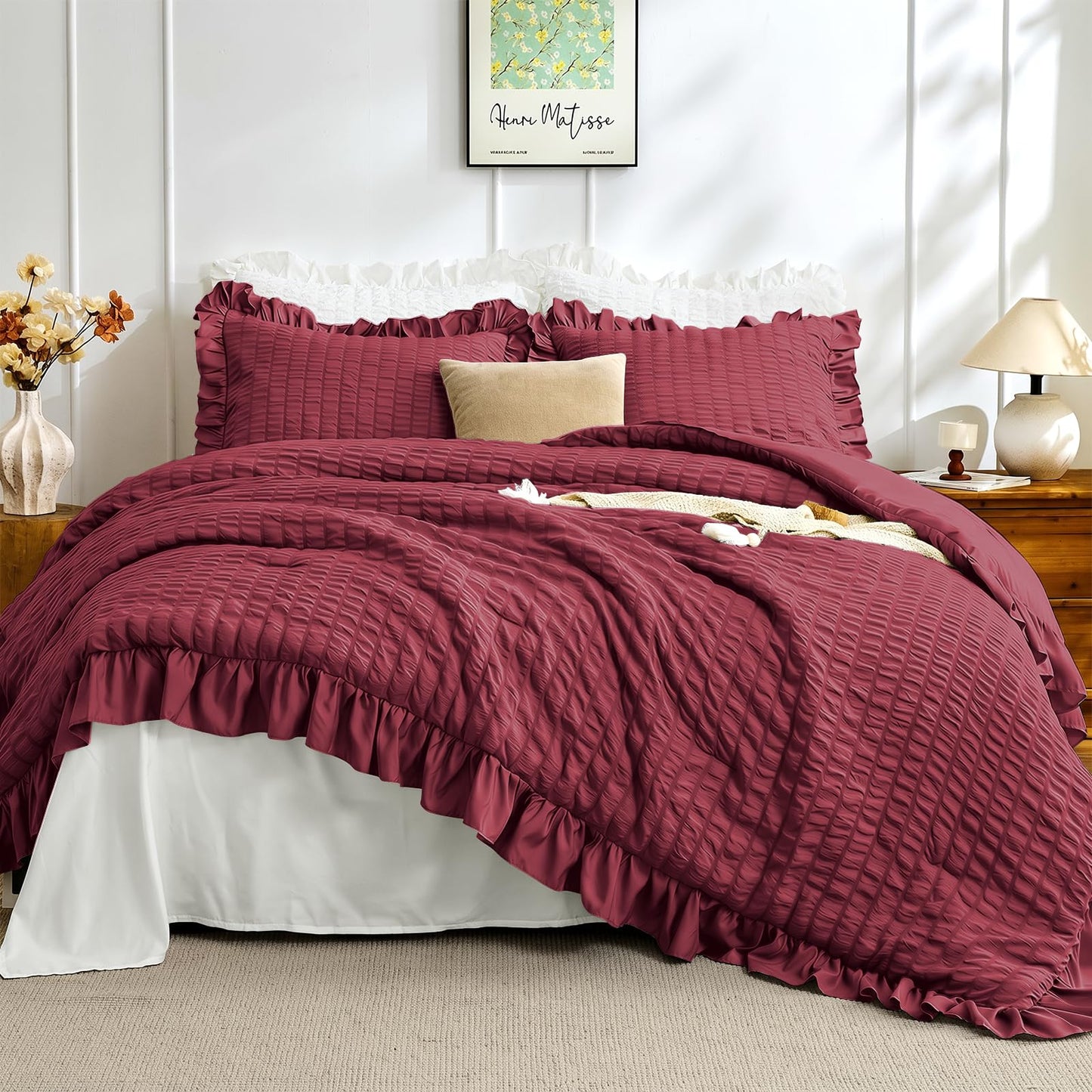 JOLLYVOGUE White Twin Size Comforter Set, 2 Pieces Seersucker Lightweight Fluffy Bedding Set, Twin Ruffle Comforter, All Season Soft Microfiber Shabby Chic Bed Set