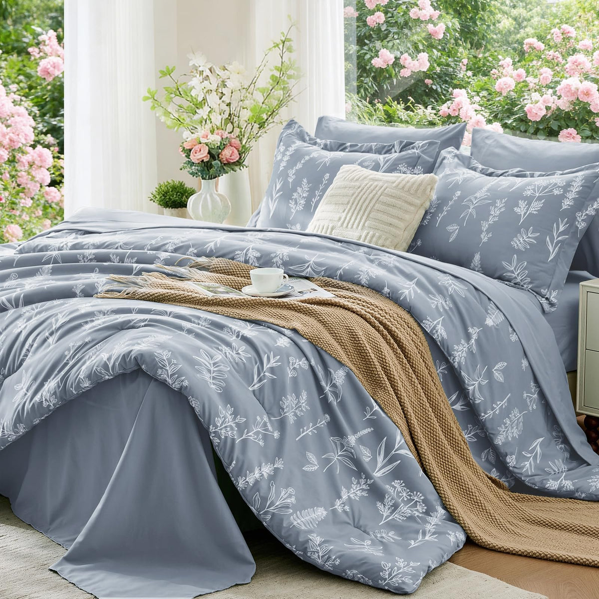 MUXHOMO Sage Green TwinXL Comforter Set, Elegant Floral Print Bed in a Bag 5 Pieces, Ultra Soft & Breathable Reversible Botanical Pattern Bedding Set with Comforter, Sheets, Pillowcase, and Sham
