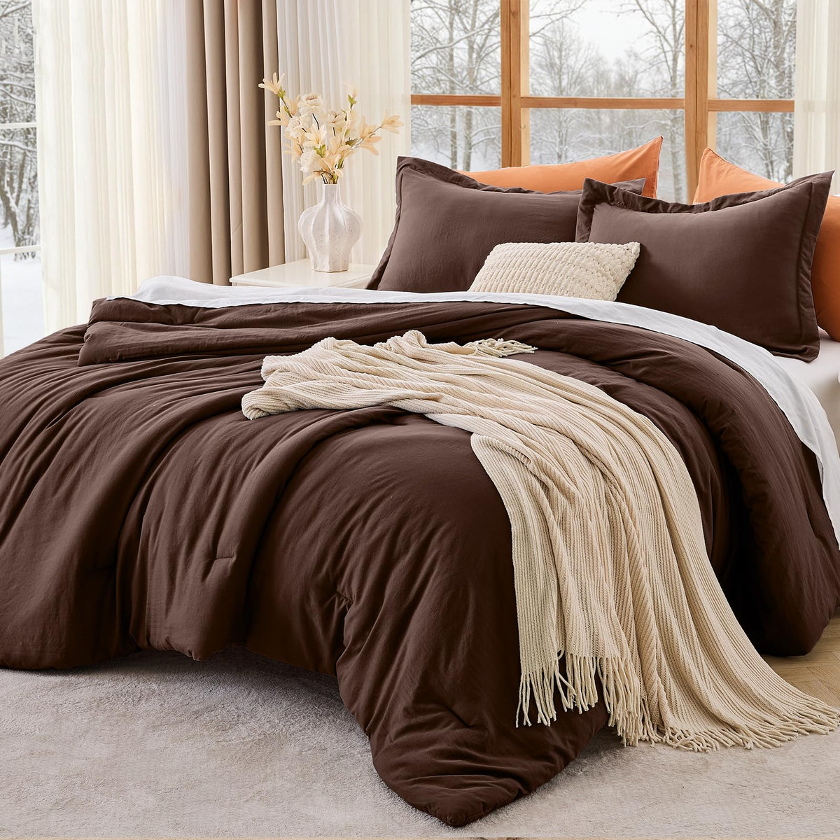 MUXHOMO Beige Twin/Twin XL Comforter Set, All Season Ultra Soft Down Alternative Bedding - 2 Piece Lightweight Bed Set Includes 1 Comforter (68"x88") and 1 Pillow Shams (20"x26")