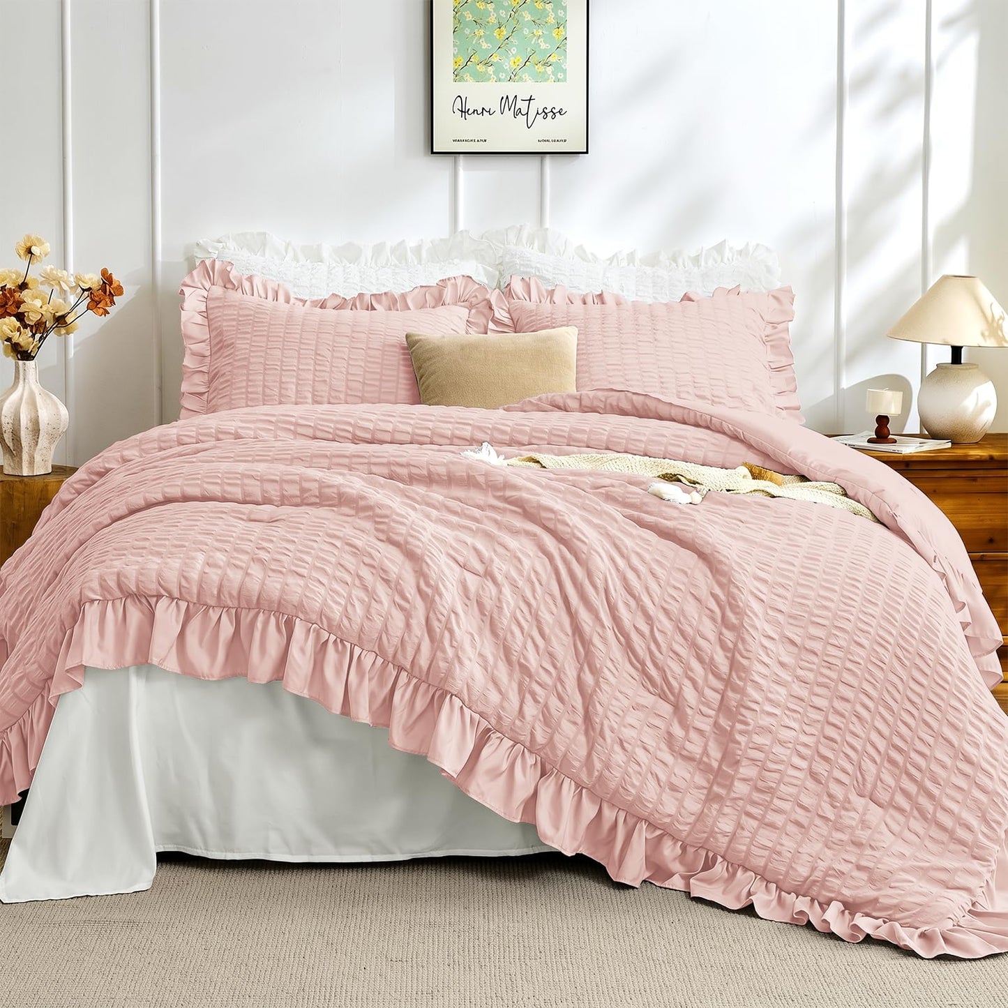 JOLLYVOGUE White Twin Size Comforter Set, 2 Pieces Seersucker Lightweight Fluffy Bedding Set, Twin Ruffle Comforter, All Season Soft Microfiber Shabby Chic Bed Set