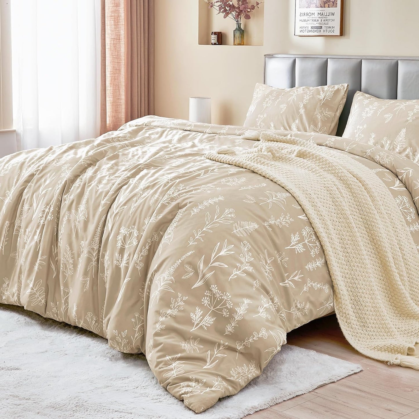 JOLLYVOGUE Duvet Cover Queen Size, Reversible Floral Beige Duvet Cover Set with Zipper Closure, 3 Pieces Botanical Patterns Soft Microfiber Bedding Set with 4 Ties (90x90, 2 Pillow Cases)