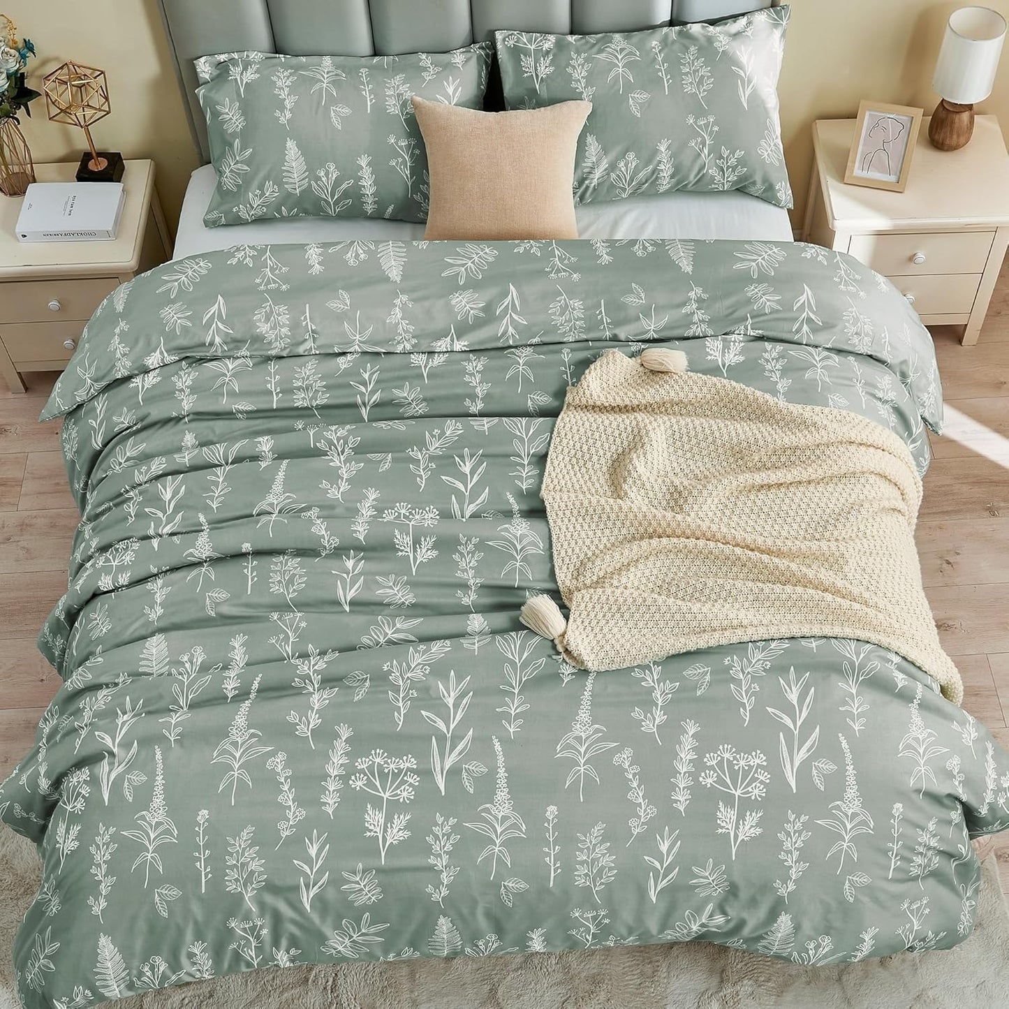 Jollyvogue Duvet Cover Queen Size, Reversible Floral Green Duvet Cover Set with Zipper Closure