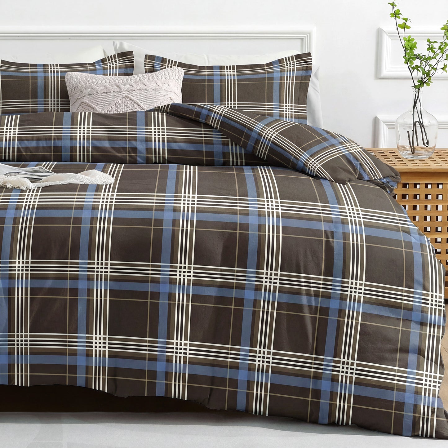 JOLLYVOGUE Queen Size Striped Duvet Cover Set, 3 Pieces Soft Microfiber Bedding with Zipper Closure & 8 Corner Ties