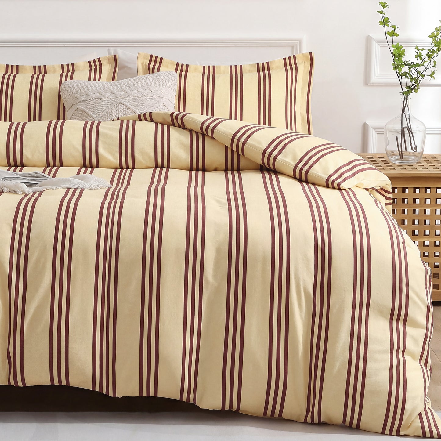 JOLLYVOGUE Queen Size Striped Duvet Cover Set, 3 Pieces Soft Microfiber Bedding with Zipper Closure & 8 Corner Ties